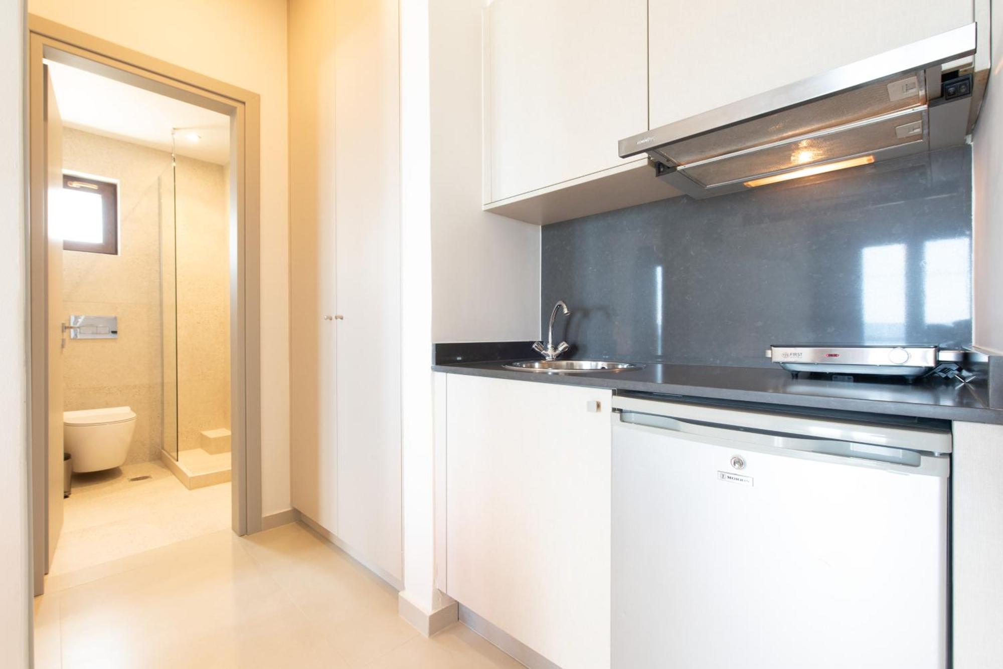 Panasia Seaview Apartments Kokkini Hani ภายนอก รูปภาพ